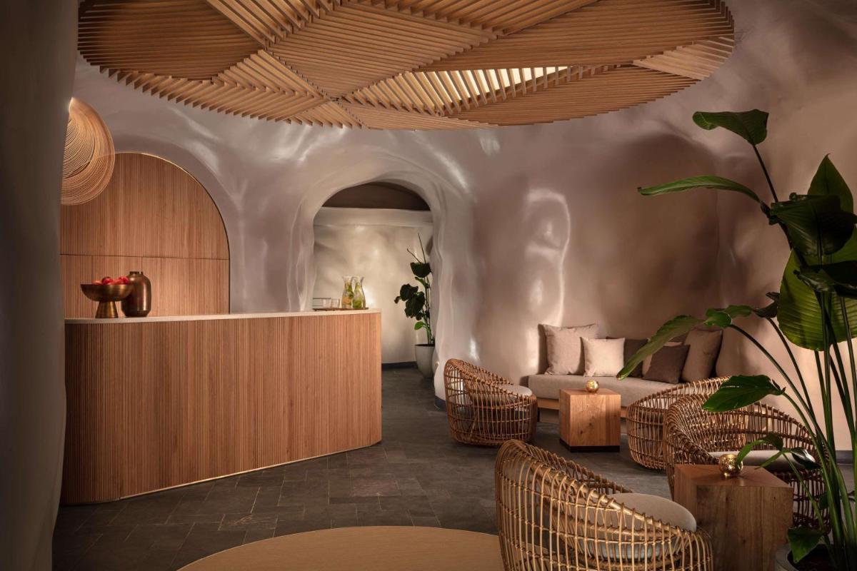 Anantara New York Palace Budapest - A Leading Hotel of the World