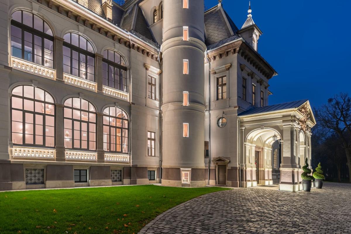 BOTANIQ Castle of Tura - Small Luxury Hotels of the World