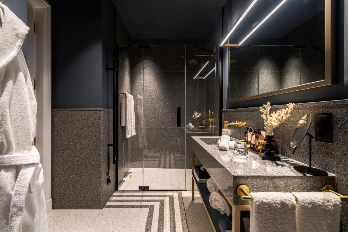 BOTANIQ Castle of Tura - Small Luxury Hotels of the World