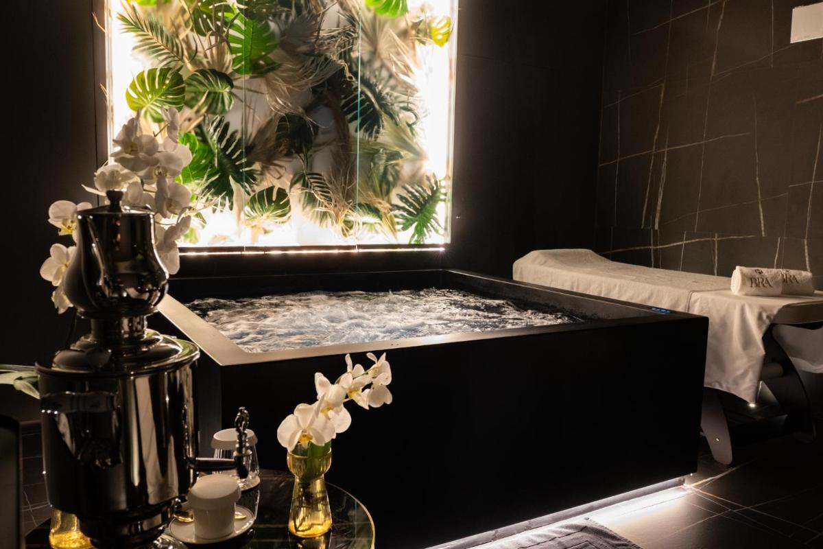 Bra Hotel Bari