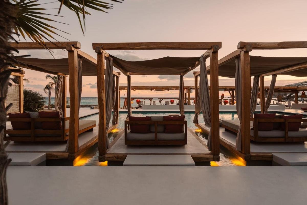 Branco Mykonos