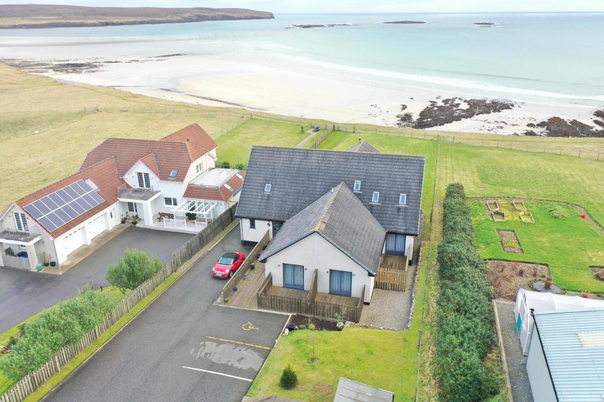 Broad Bay House