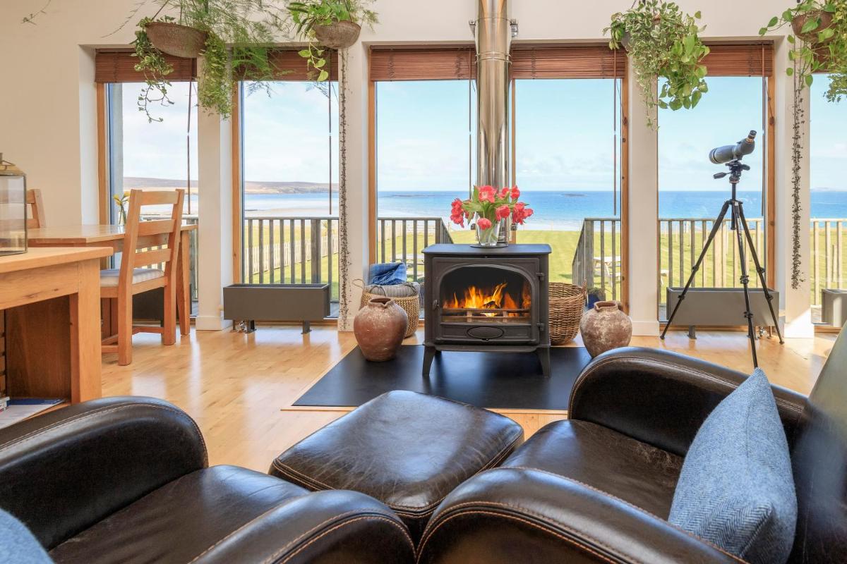 Broad Bay House