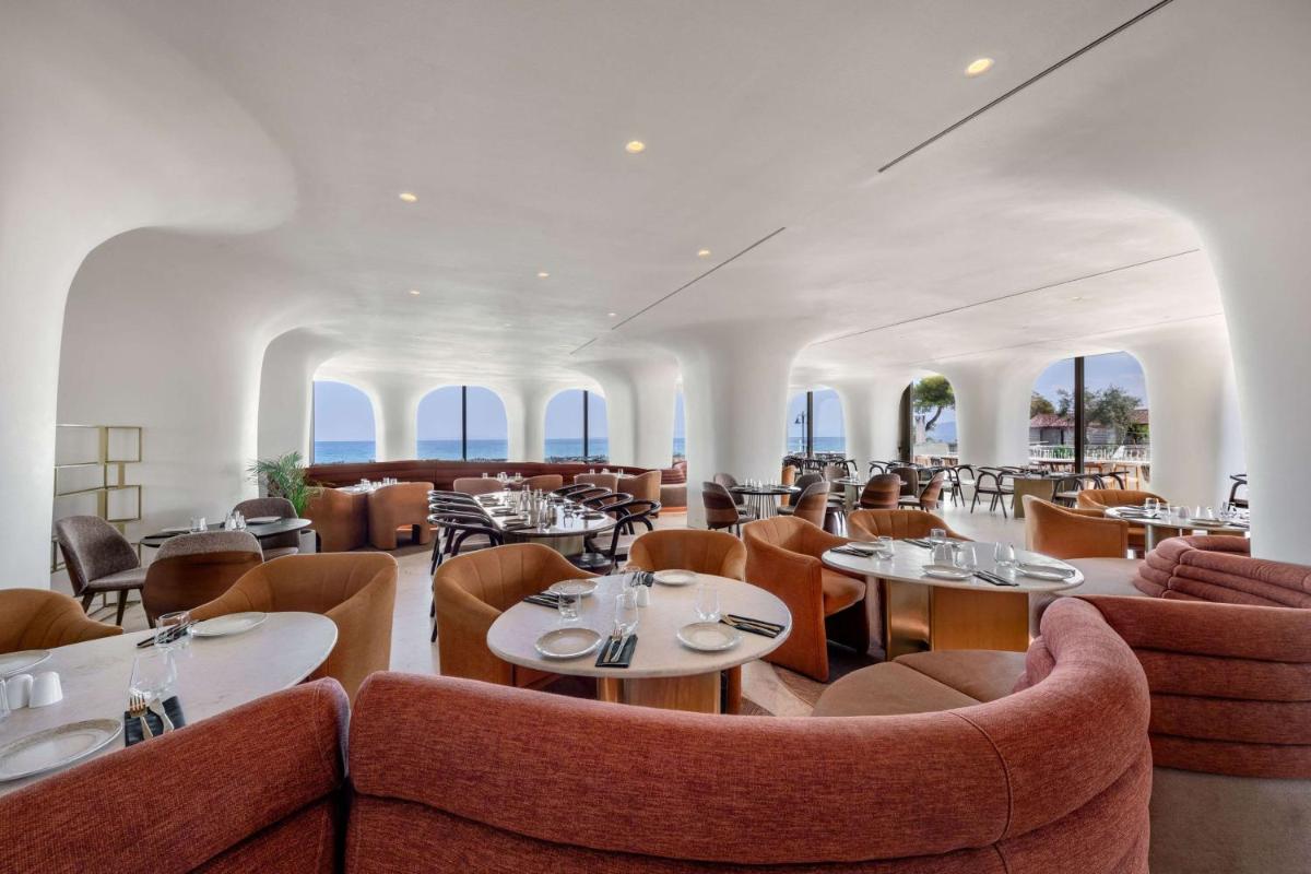 Isla Brown Corinthia Resort & Spa, Curio Collection by Hilton