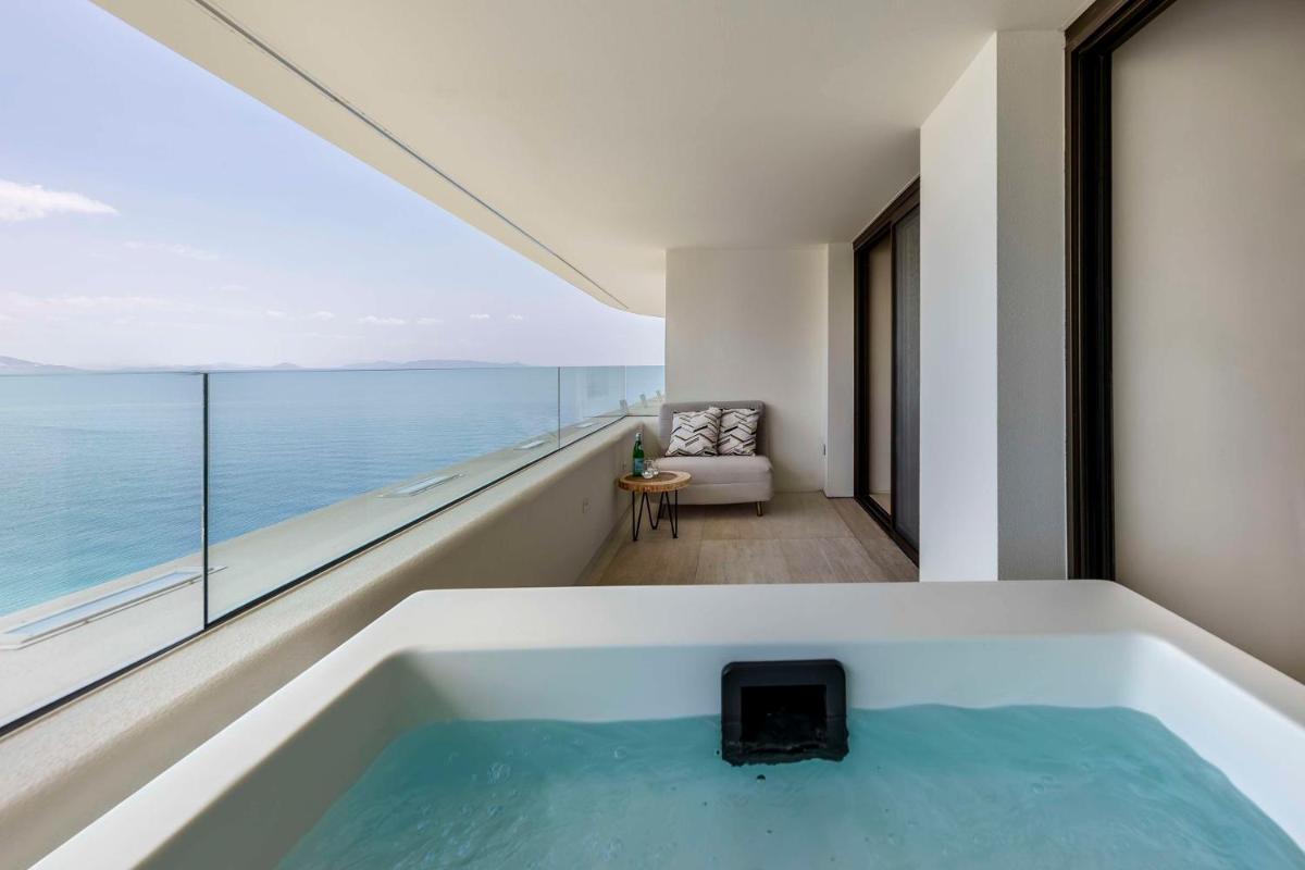 Isla Brown Corinthia Resort & Spa, Curio Collection by Hilton