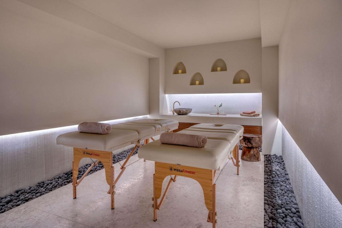 Isla Brown Corinthia Resort & Spa, Curio Collection by Hilton