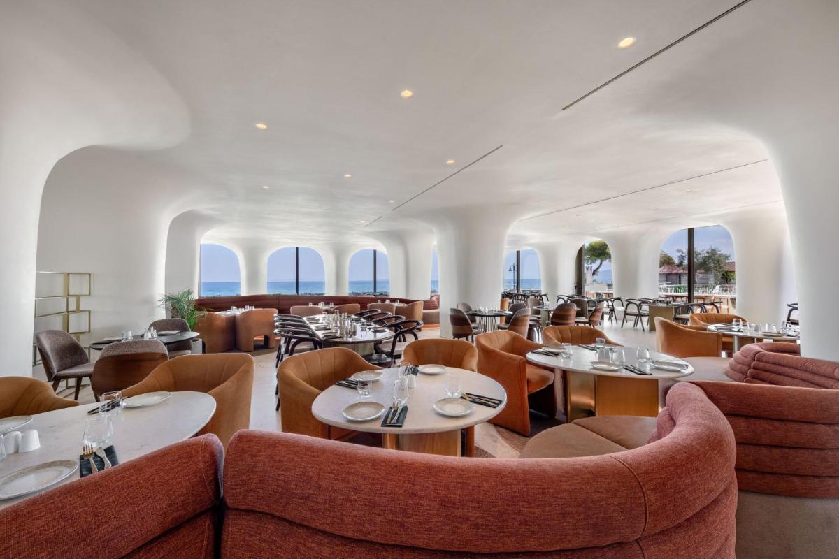 Isla Brown Corinthia Resort & Spa, Curio Collection by Hilton