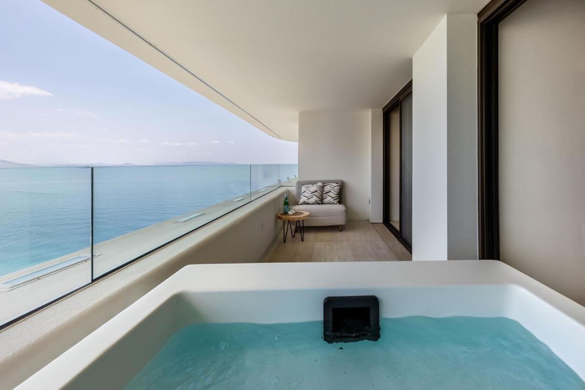 Isla Brown Corinthia Resort & Spa, Curio Collection by Hilton