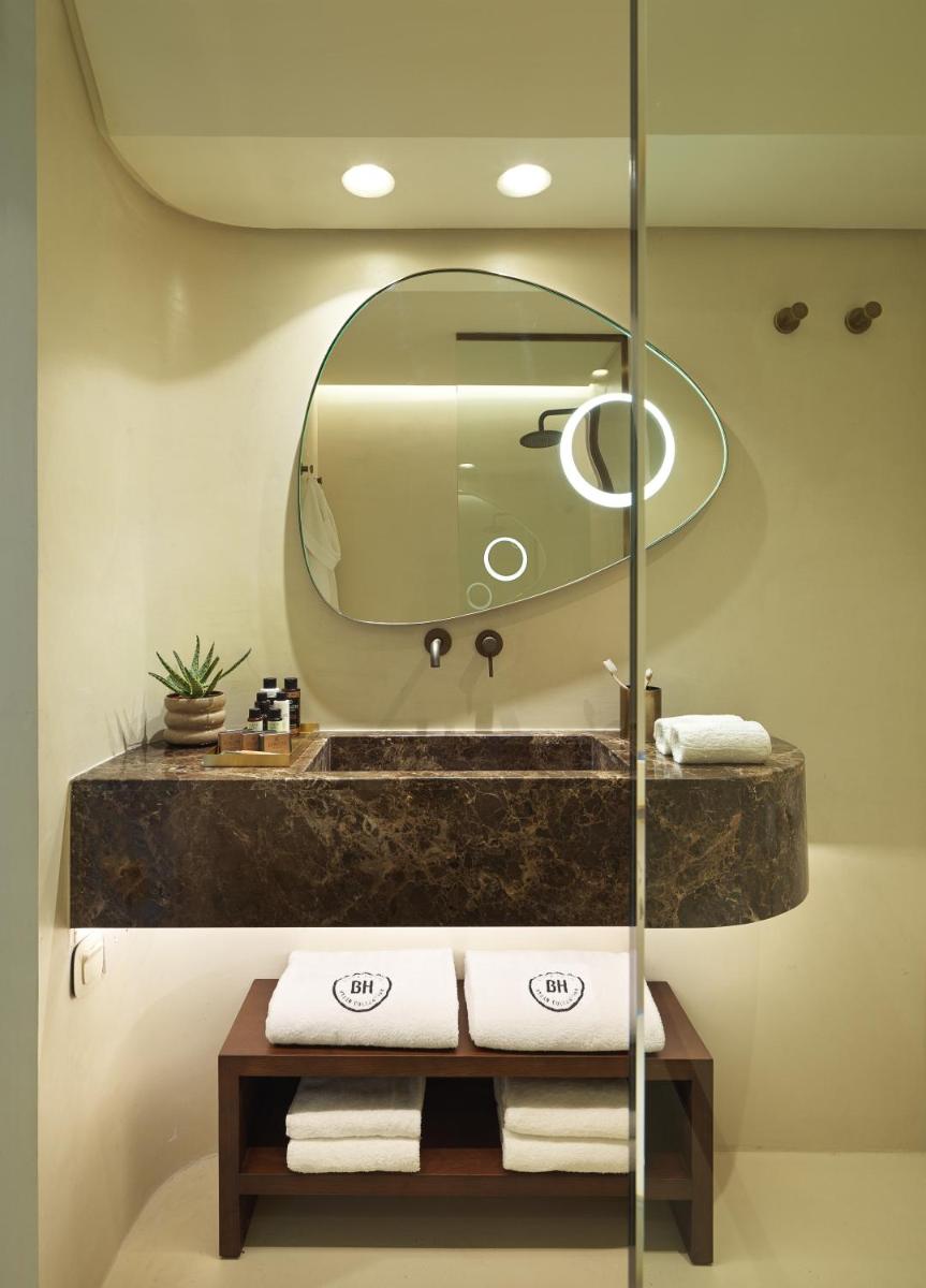 Isla Brown Corinthia Resort & Spa, Curio Collection by Hilton