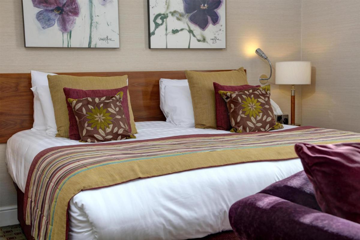 The Bull Hotel; Sure Hotel Collection by Best Western