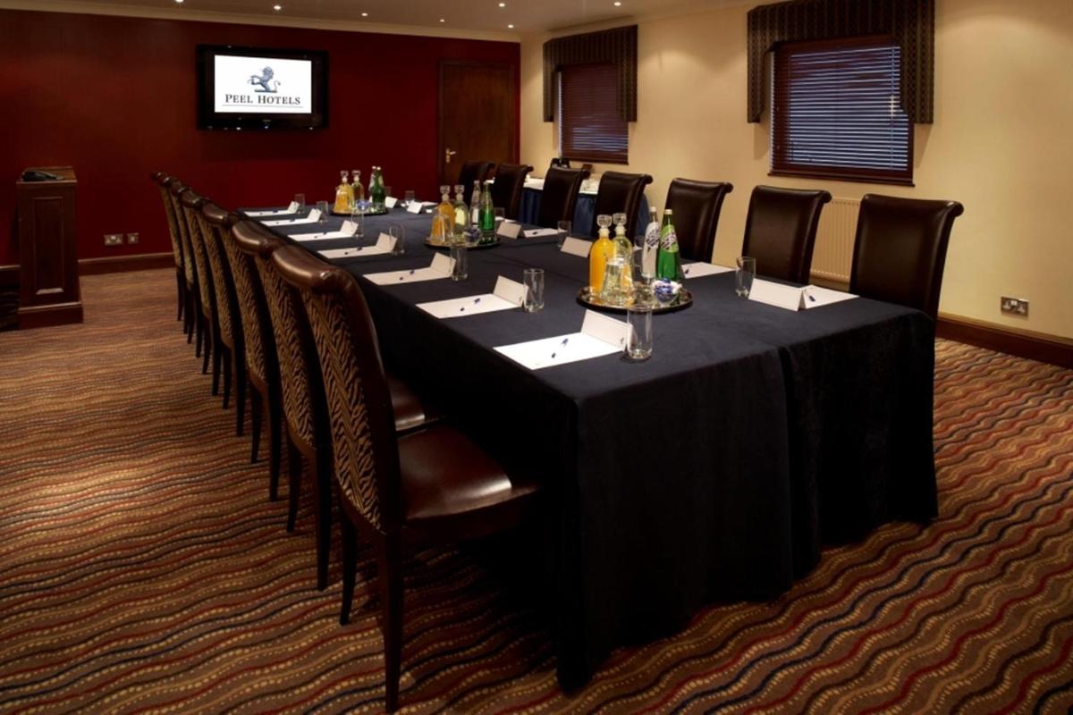 The Bull Hotel; Sure Hotel Collection by Best Western