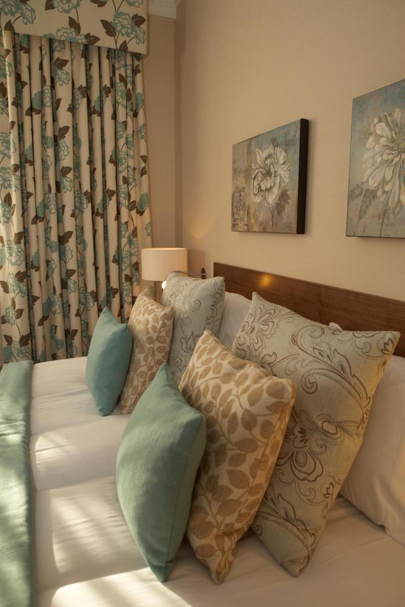 The Bull Hotel; Sure Hotel Collection by Best Western