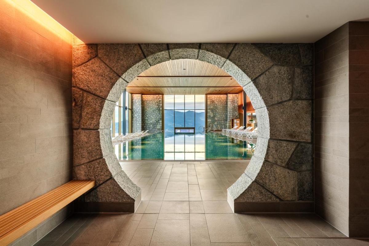Bürgenstock Hotel & Alpine Spa