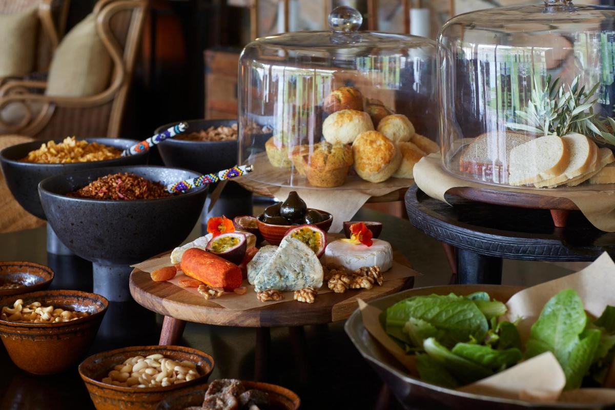 Bushmans Kloof Wilderness Reserve and Wellness Retreat