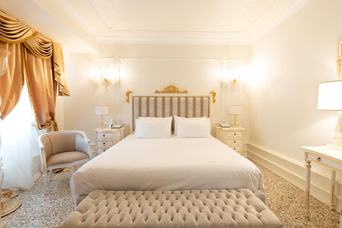 Ca' Bonfadini Historic Experience