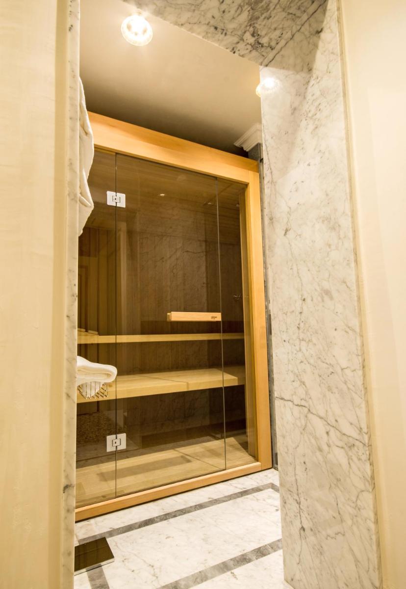 Ca' Bonfadini Historic Experience