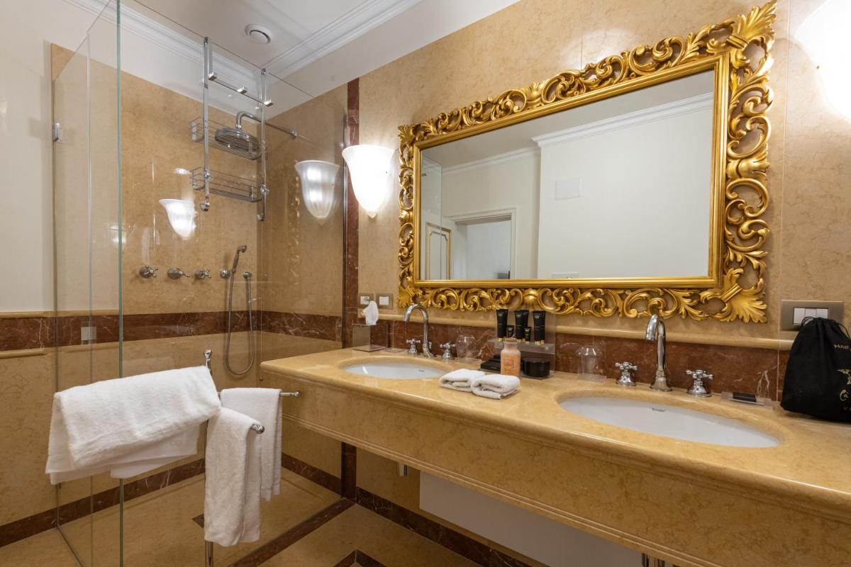 Ca' Bonfadini Historic Experience