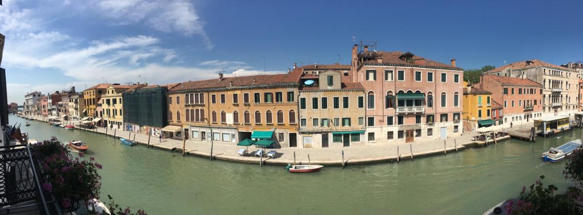 Ca' Bonfadini Historic Experience