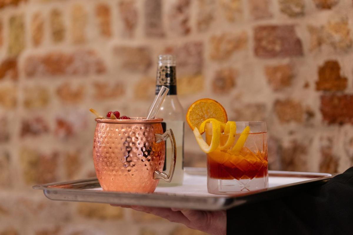 Ca' Bonfadini Historic Experience