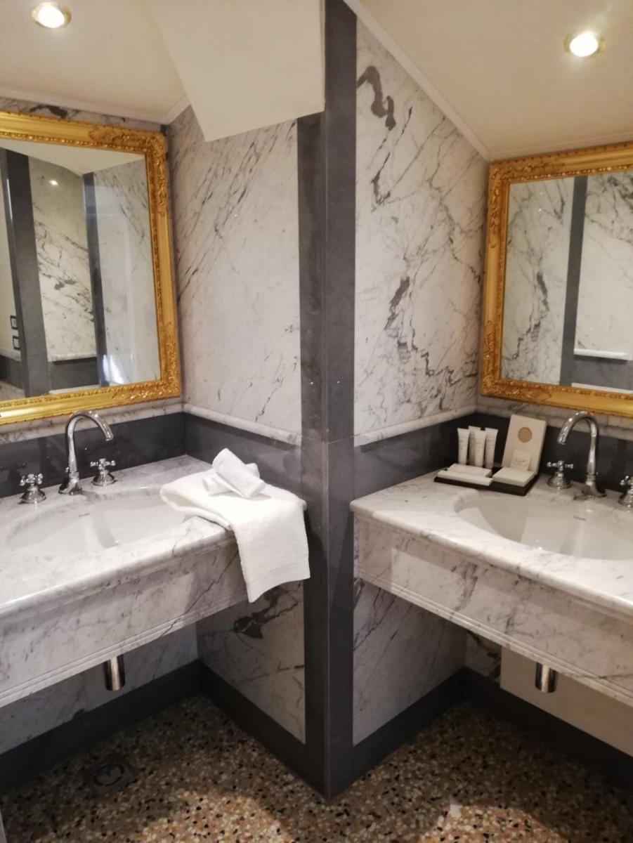 Ca' Bonfadini Historic Experience