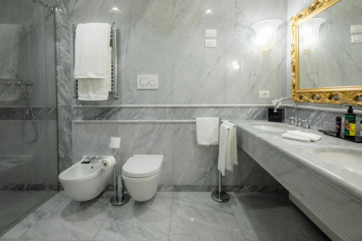 Ca' Bonfadini Historic Experience