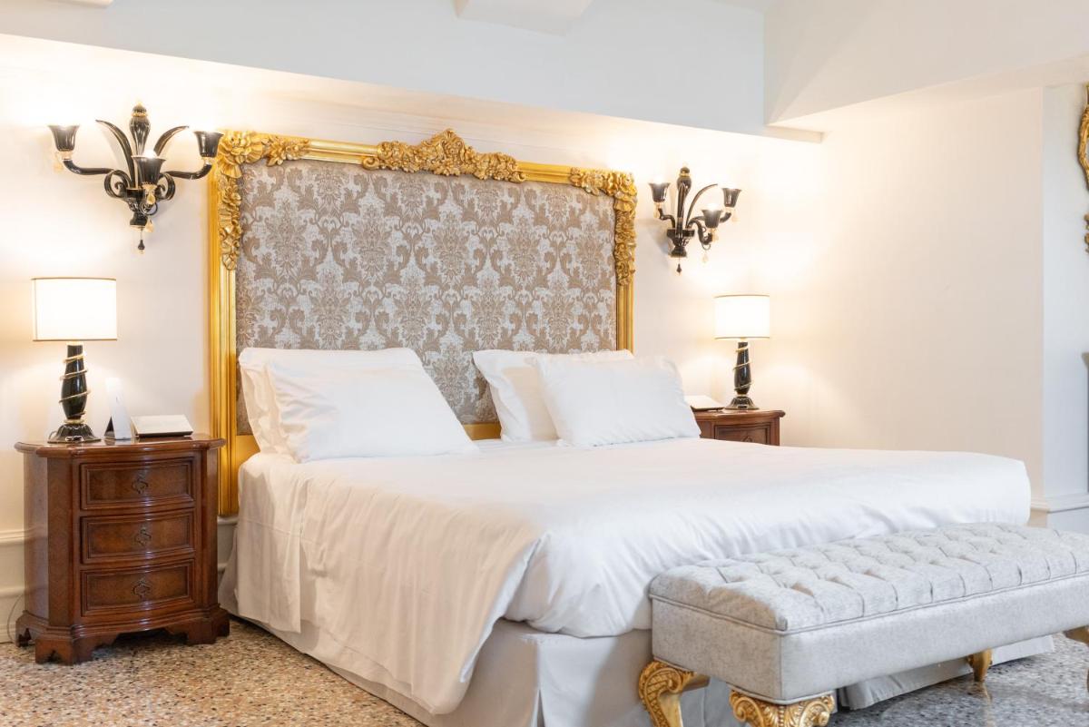 Ca' Bonfadini Historic Experience