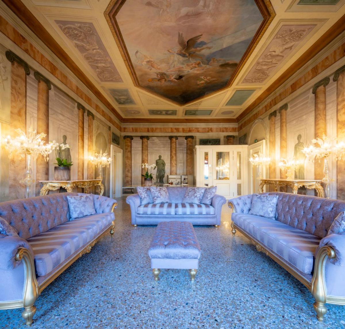 Ca' Bonfadini Historic Experience