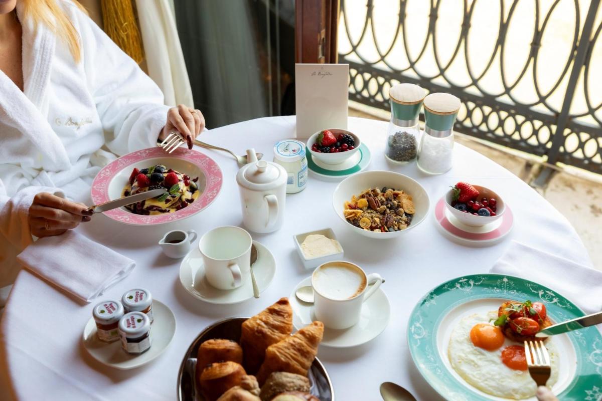 Ca' Bonfadini Historic Experience