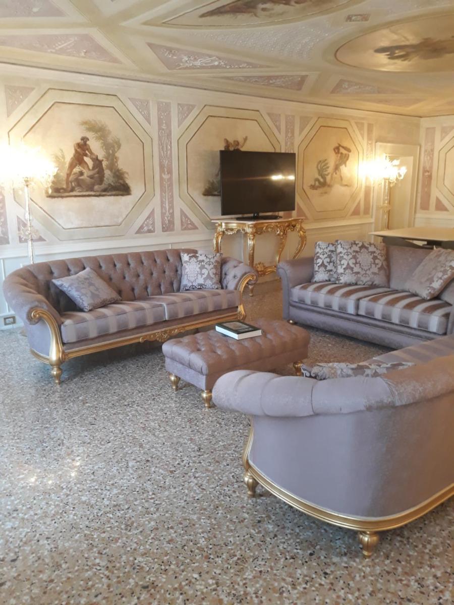 Ca' Bonfadini Historic Experience