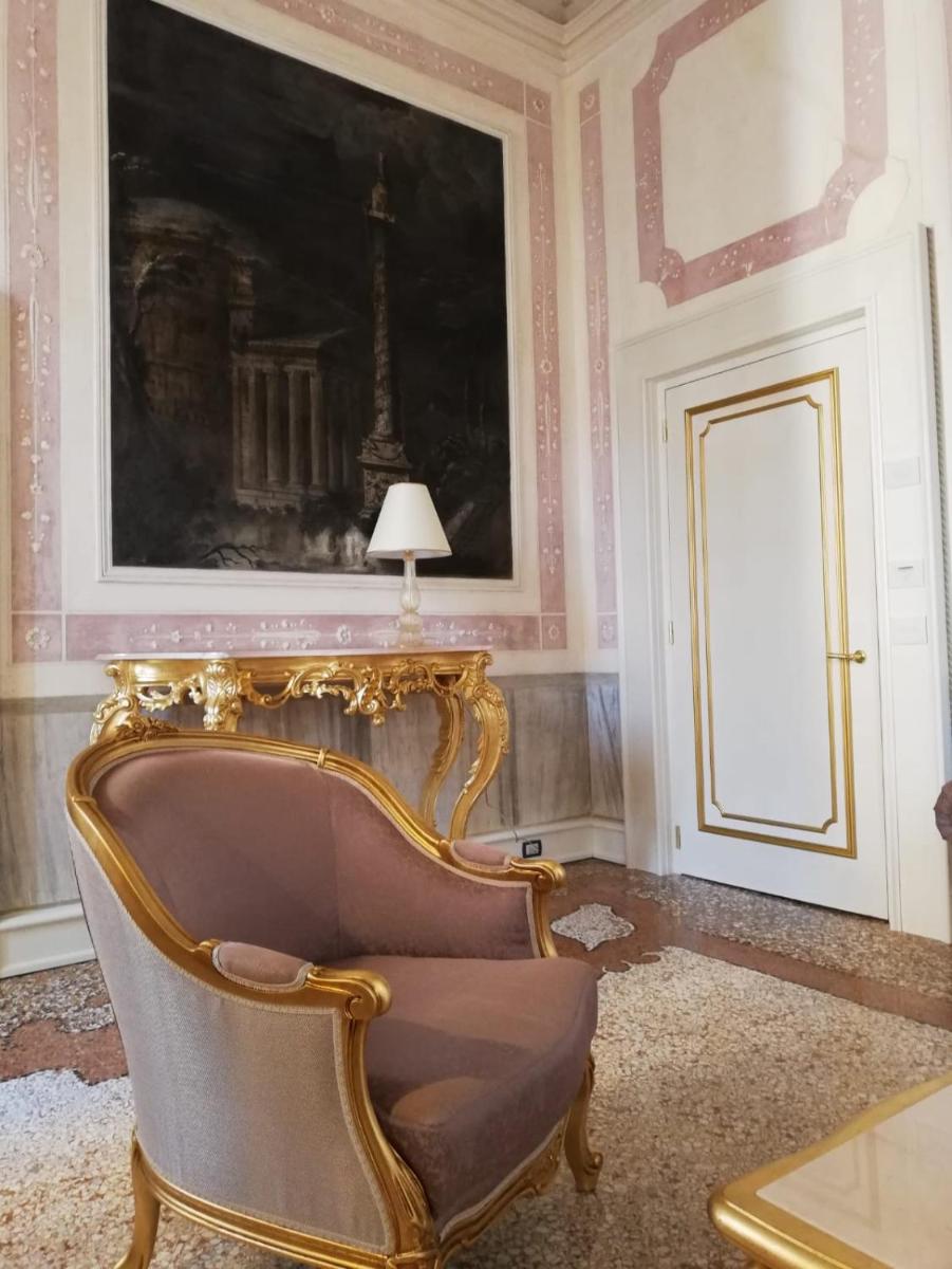 Ca' Bonfadini Historic Experience