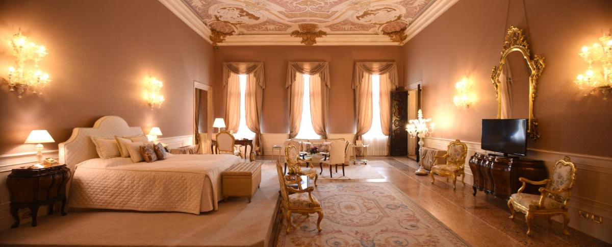 Ca' Sagredo Hotel