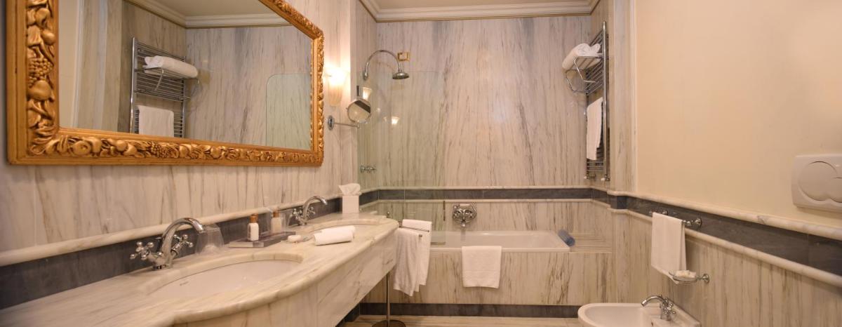 Ca' Sagredo Hotel