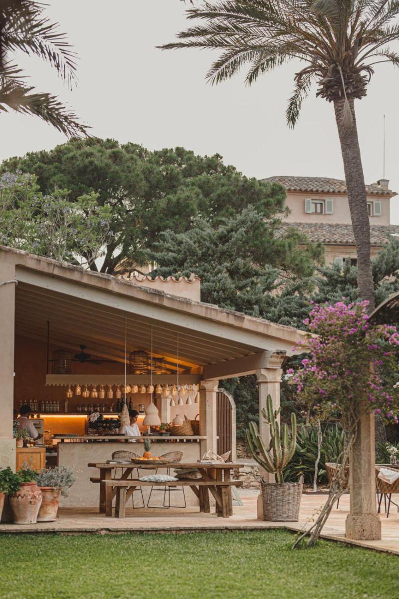 Cal Reiet Holistic Retreat