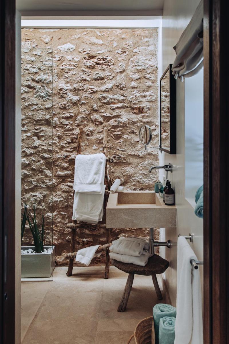 Cal Reiet Holistic Retreat