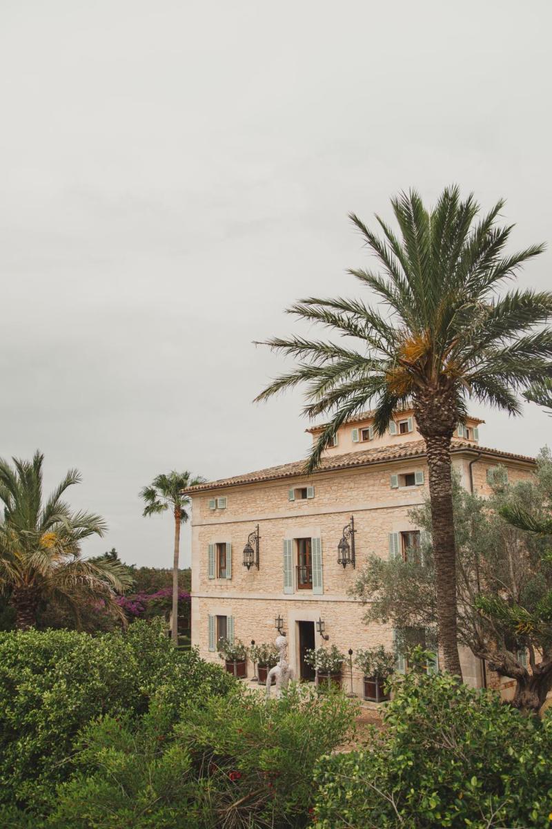 Cal Reiet Holistic Retreat