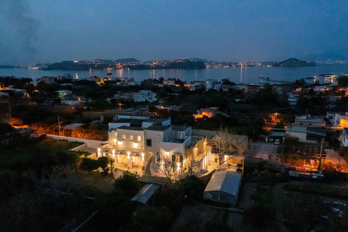 Cala Cala Rooms,Restaurant & Farm Experience