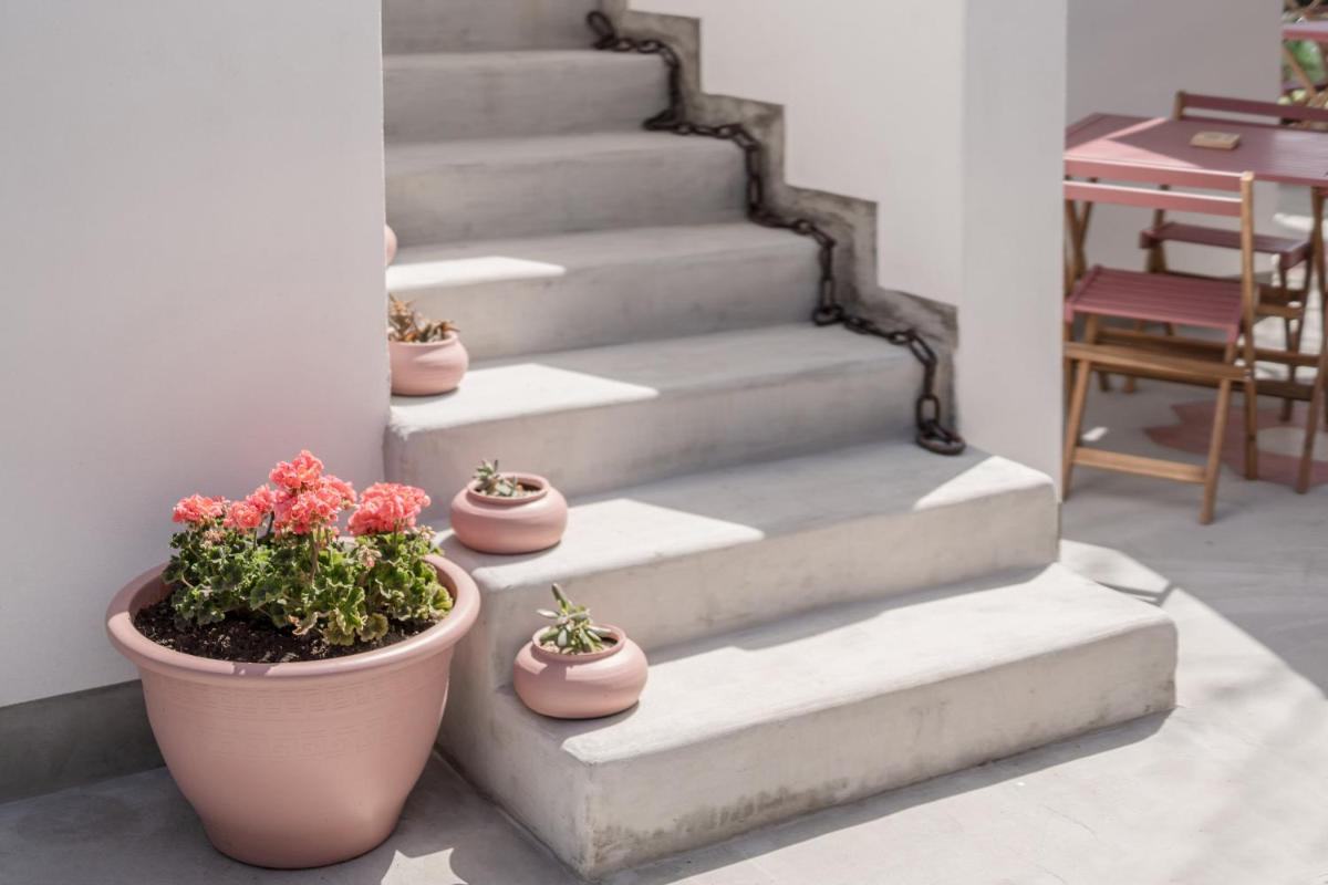 Cala Cala Rooms,Restaurant & Farm Experience