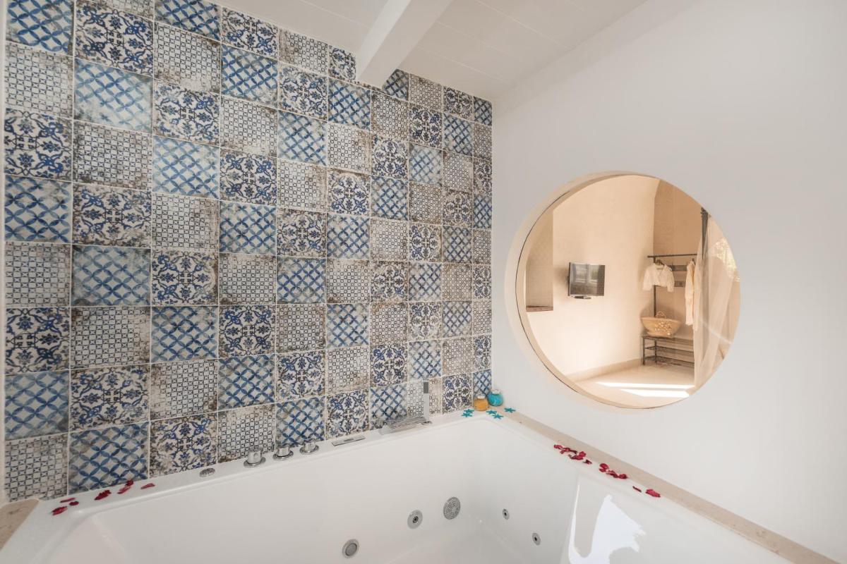 Cala Cala Rooms,Restaurant & Farm Experience