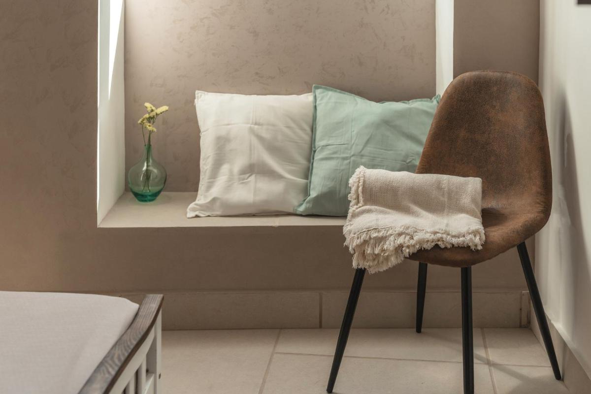 Cala Cala Rooms,Restaurant & Farm Experience