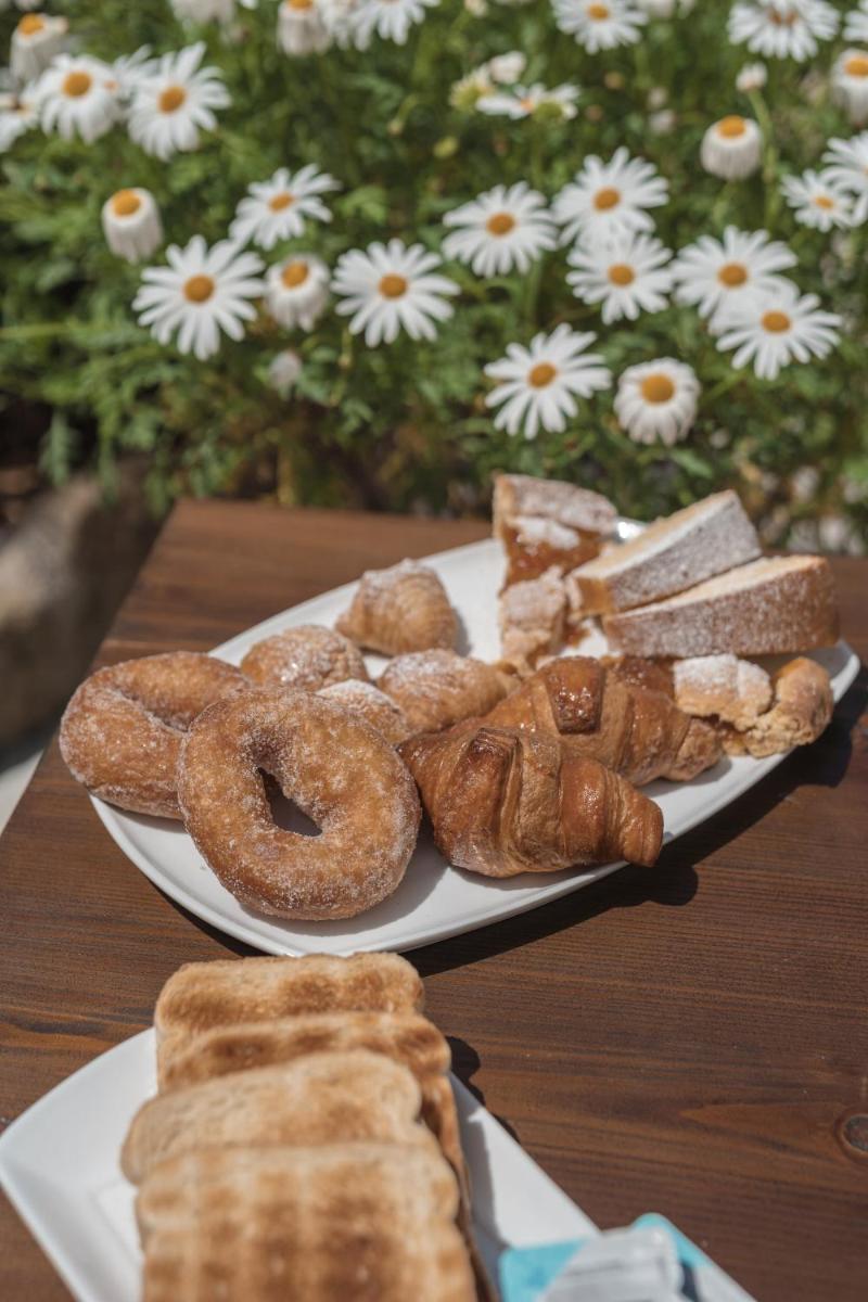 Cala Cala Rooms,Restaurant & Farm Experience