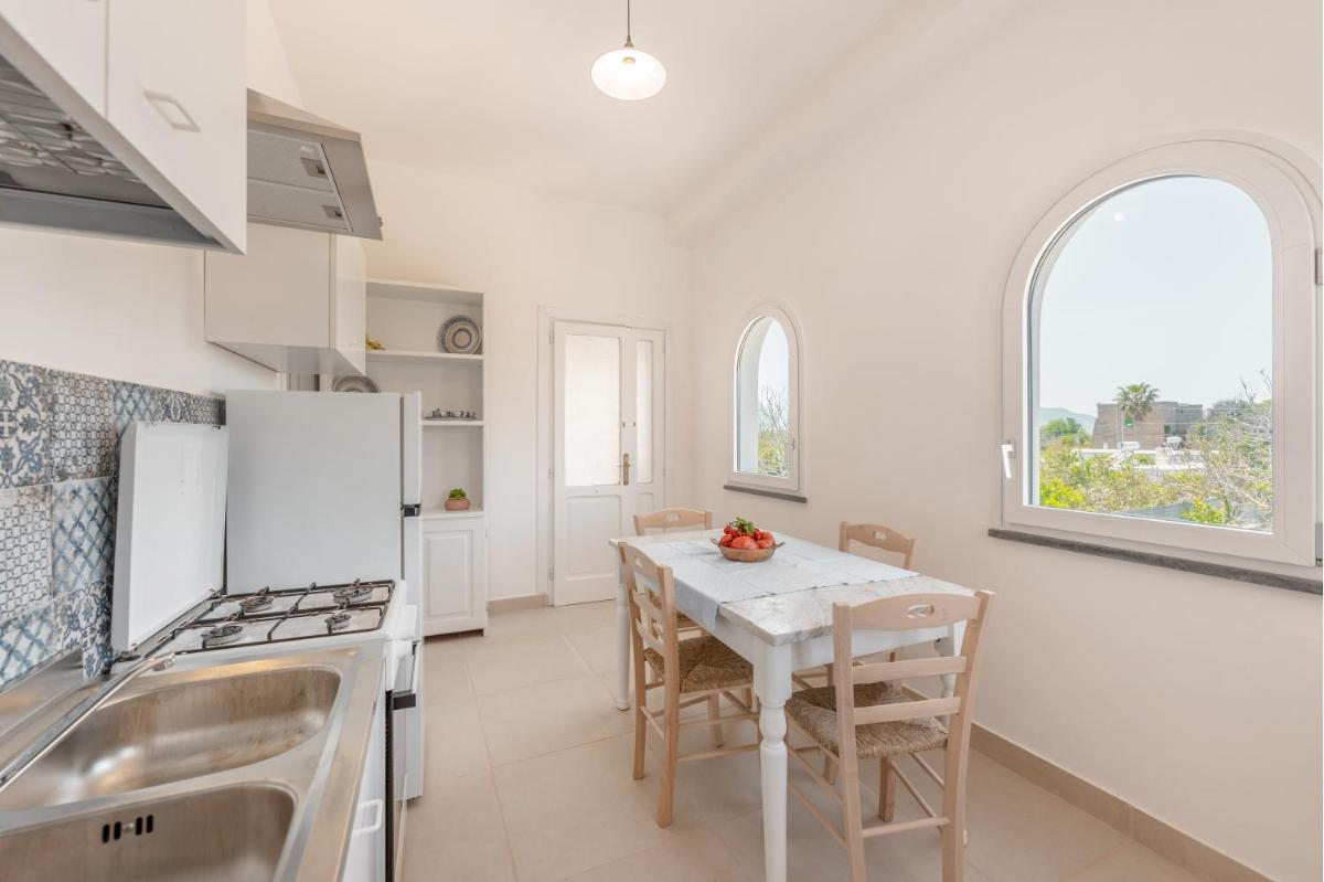 Cala Cala Rooms,Restaurant & Farm Experience