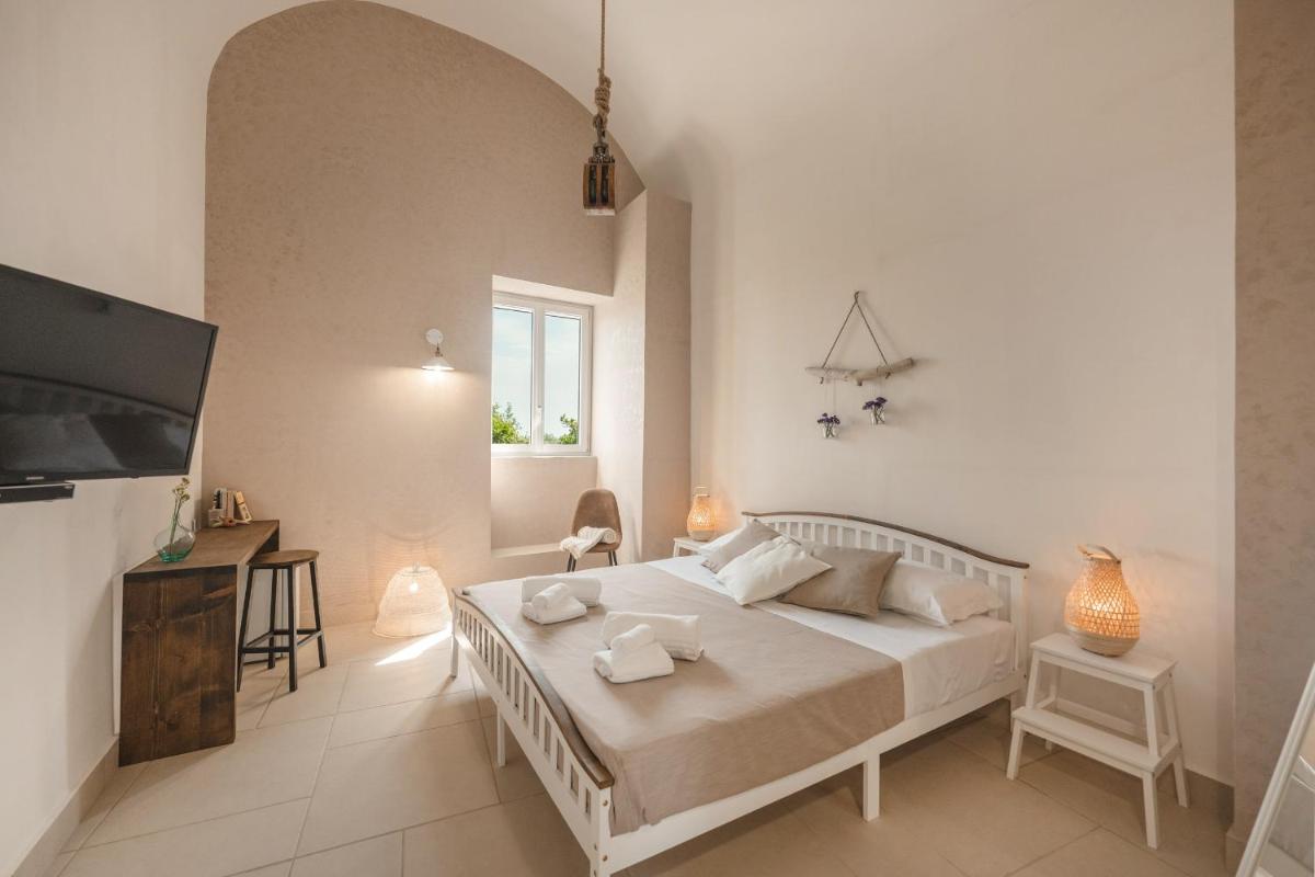 Cala Cala Rooms,Restaurant & Farm Experience