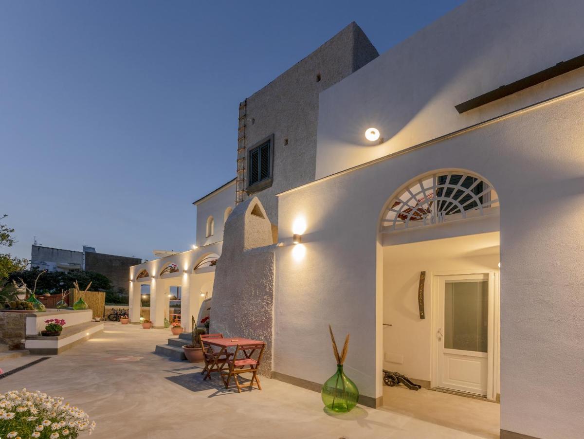 Cala Cala Rooms,Restaurant & Farm Experience