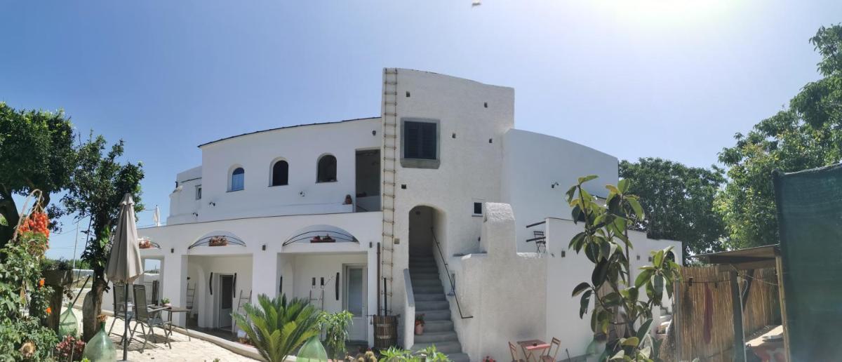 Cala Cala Rooms,Restaurant & Farm Experience