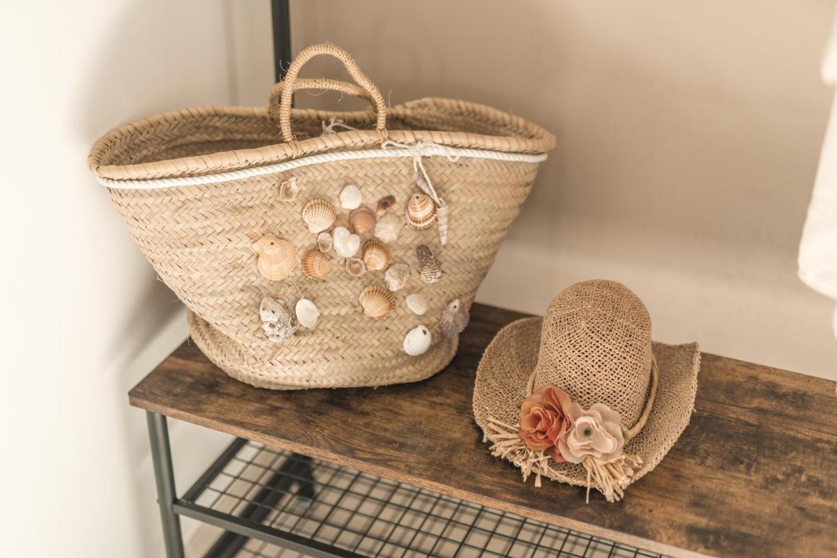 Cala Cala Rooms,Restaurant & Farm Experience