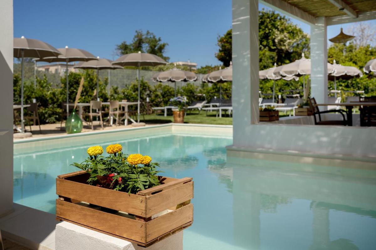 Cala Cala Rooms,Restaurant & Farm Experience