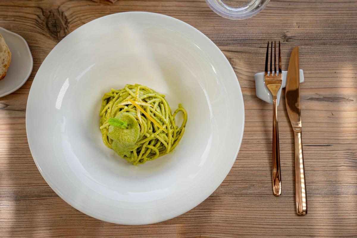 Cala Cala Rooms,Restaurant & Farm Experience