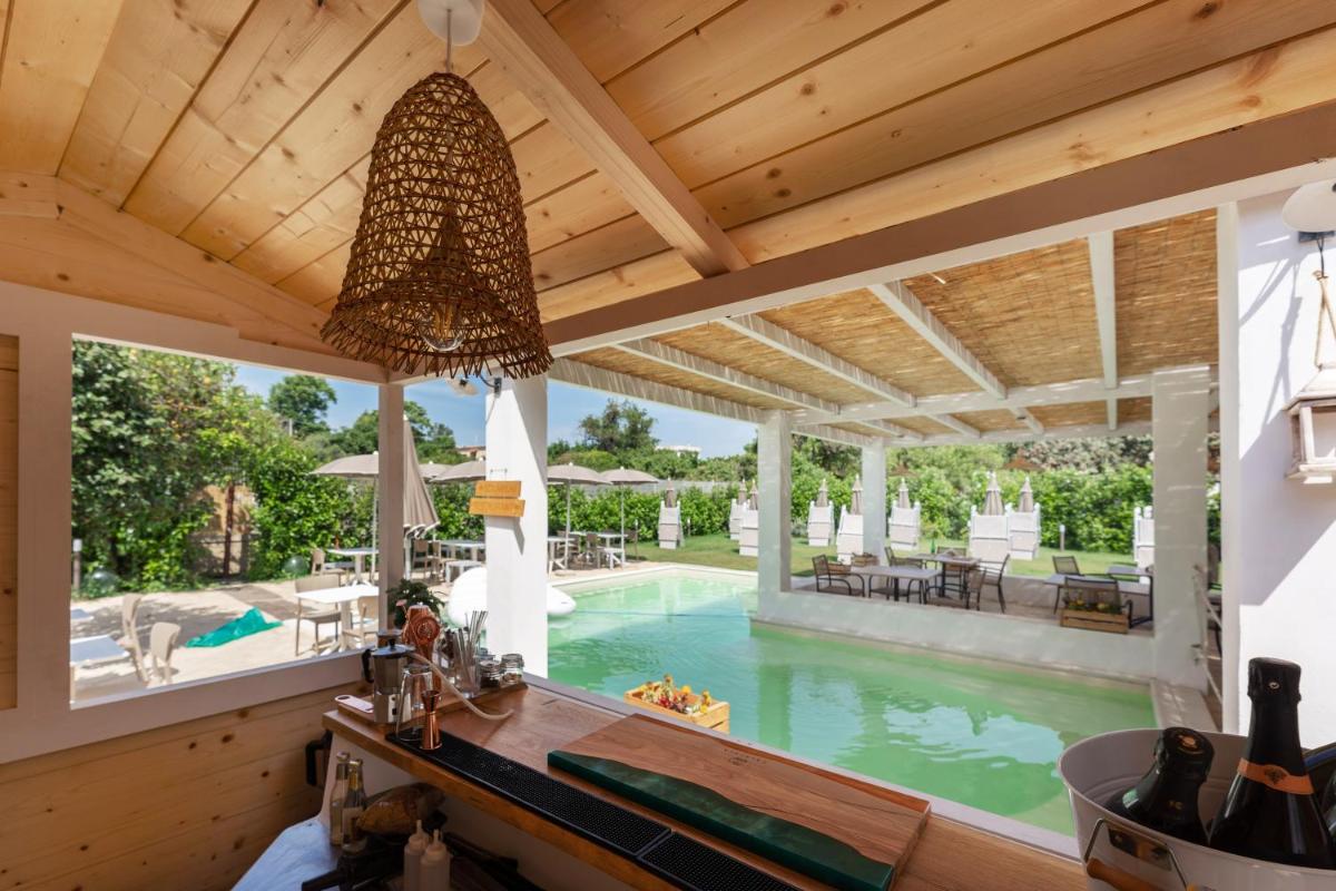 Cala Cala Rooms,Restaurant & Farm Experience