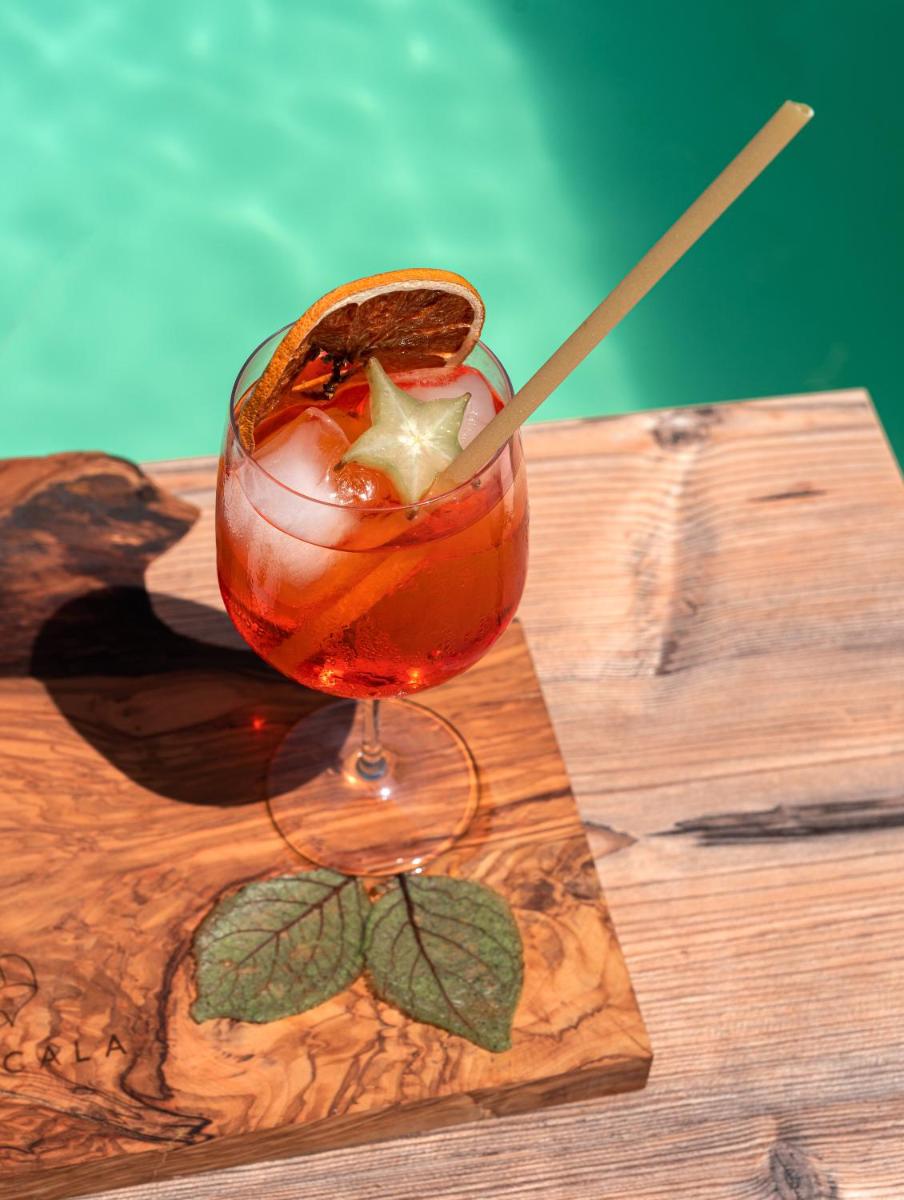 Cala Cala Rooms,Restaurant & Farm Experience