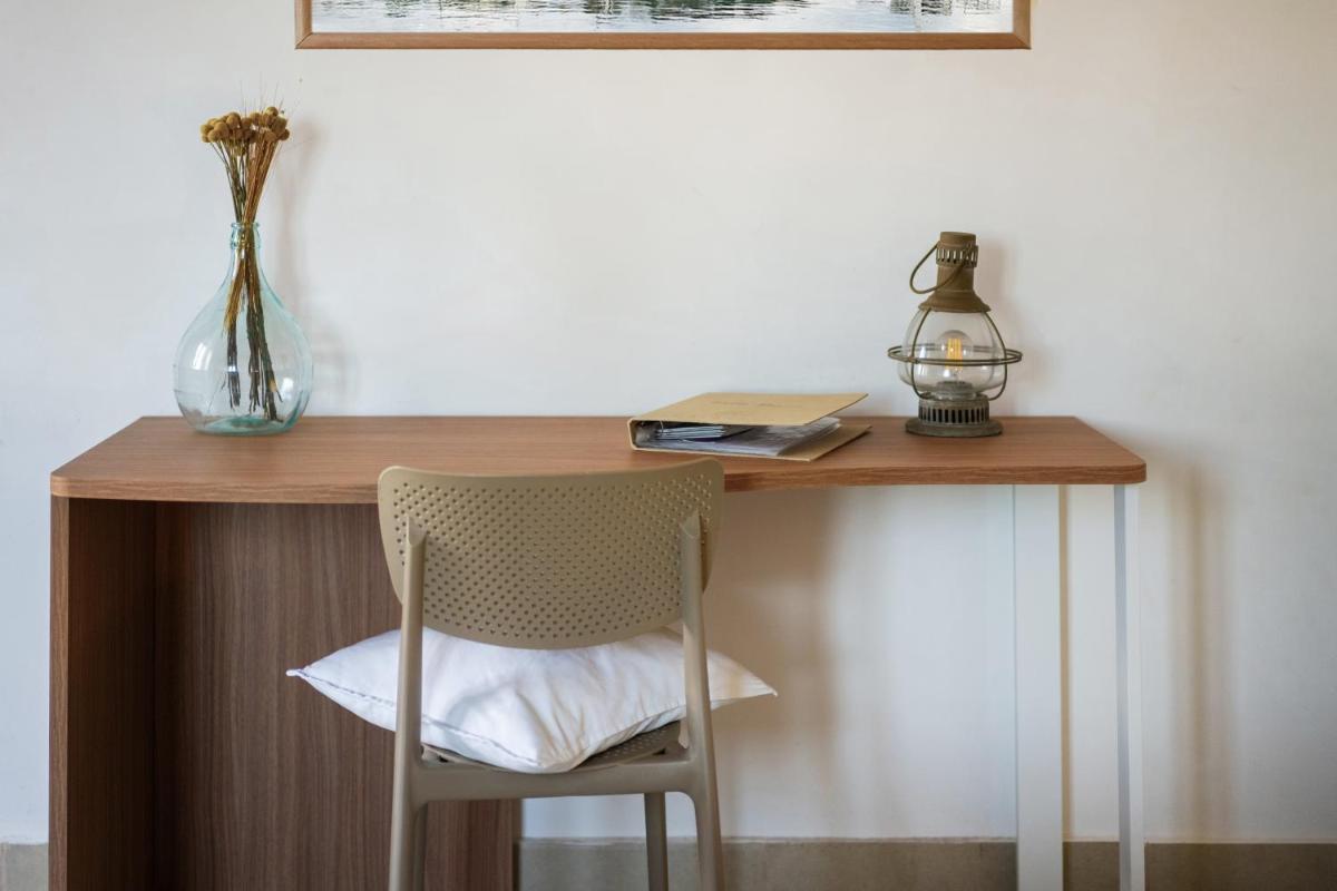 Cala Cala Rooms,Restaurant & Farm Experience